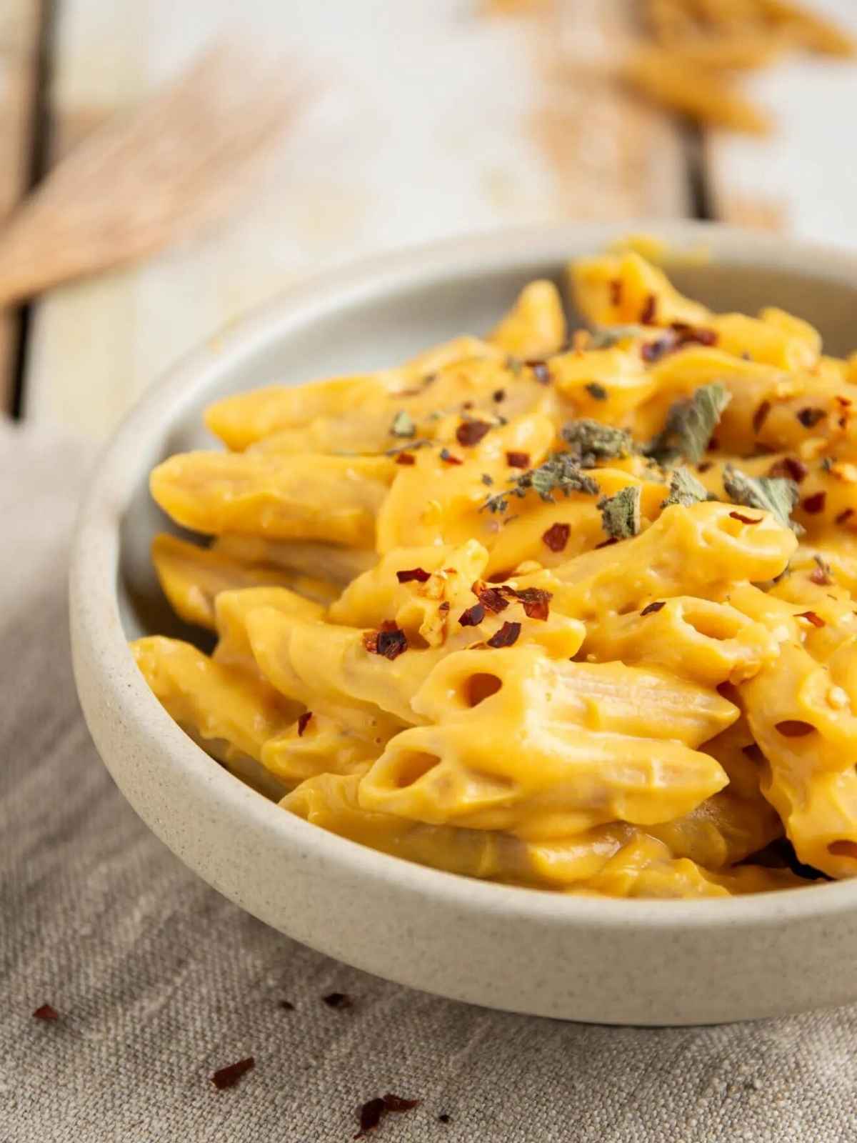yellow color butternut squash mac and cheese