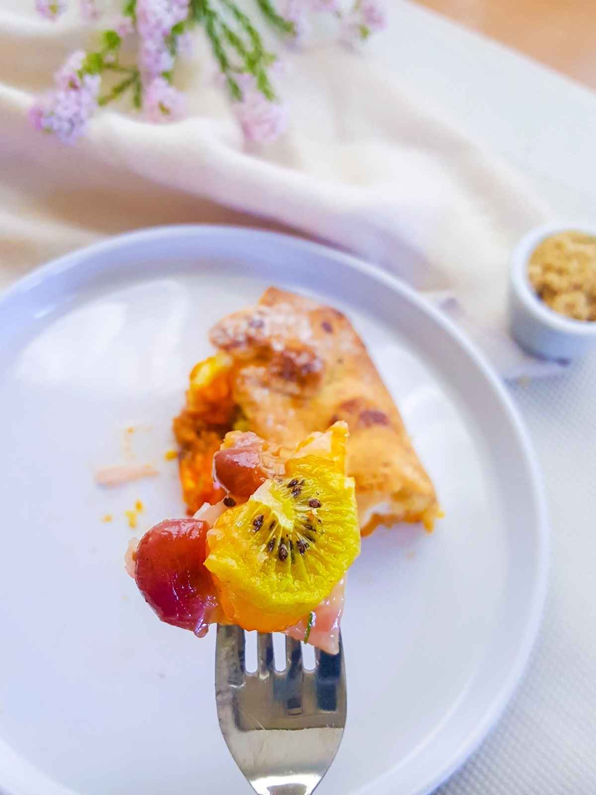 gallate piece on the fork